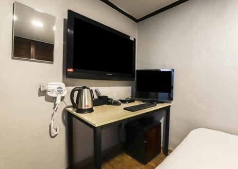Hotel Grim Jongno Сеул Экстерьер фото